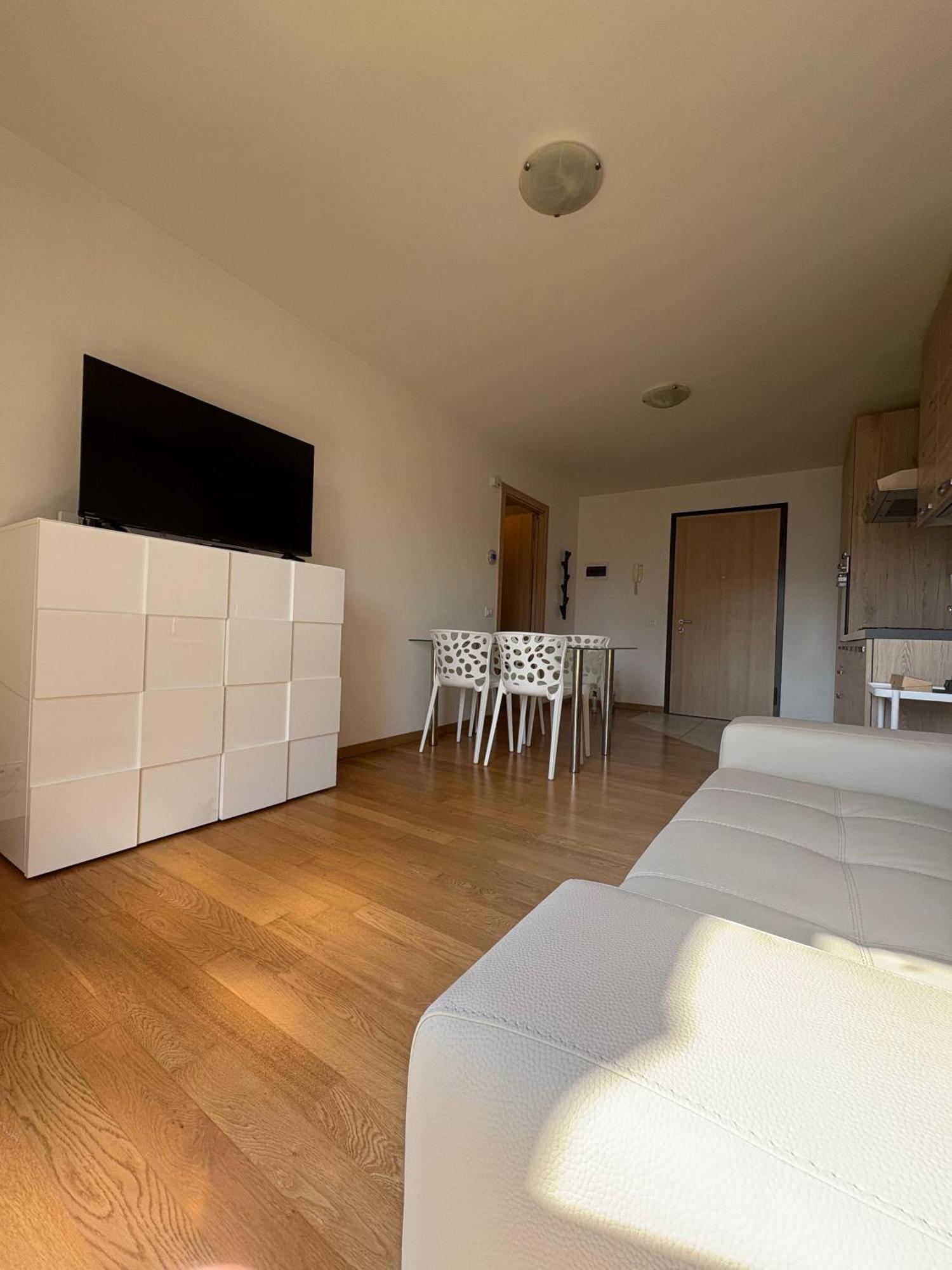 Crossroads Apartment Santa Maria la Longa Dış mekan fotoğraf